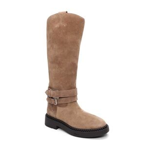 Ash Marin Suede Boots
In: Fandango